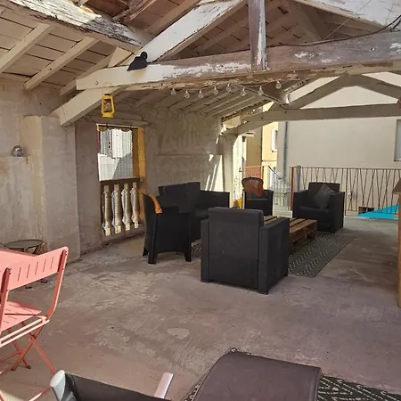 Avec Terrasse