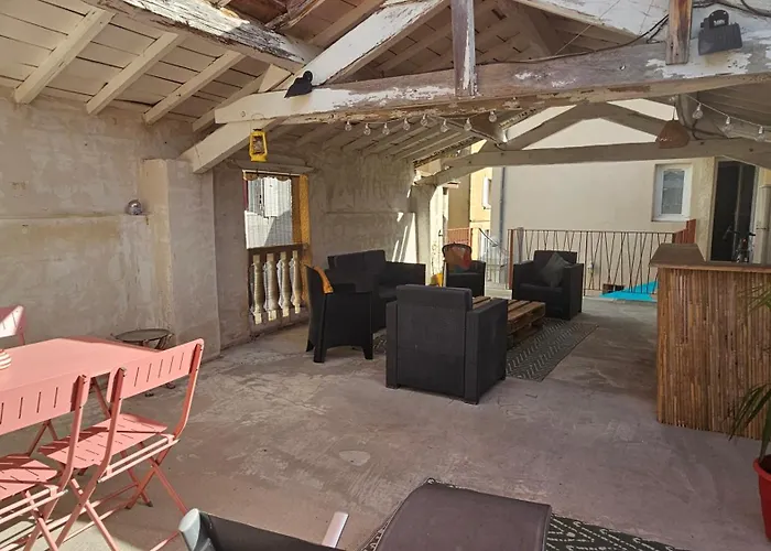 Avec Terrasse